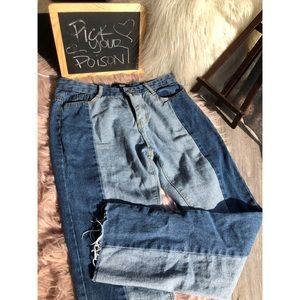 ✨Forever 21 Two-Toned , Color Block Denim Jeans✨